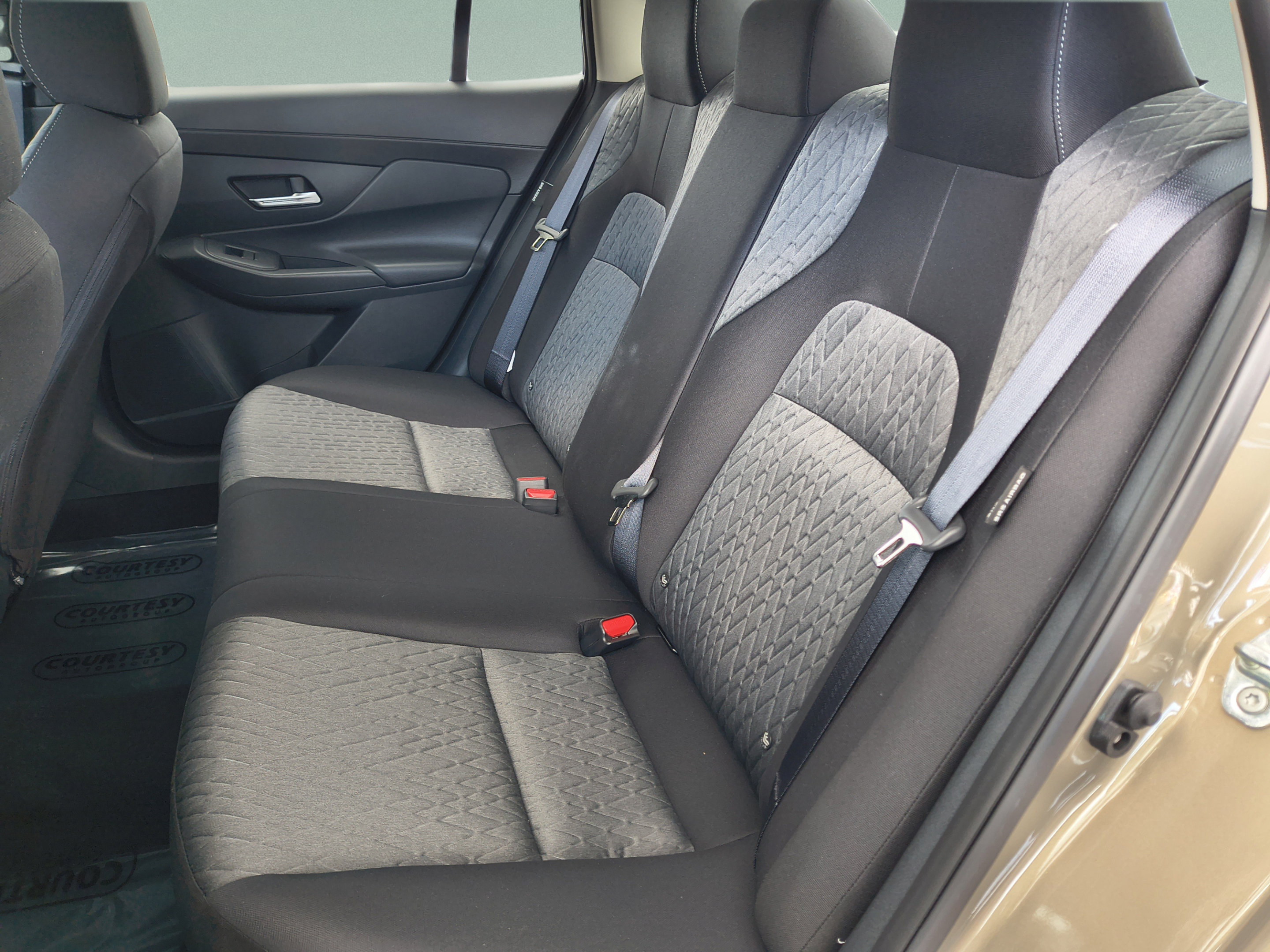 2026 Nissan Sentra SV - Photo 16