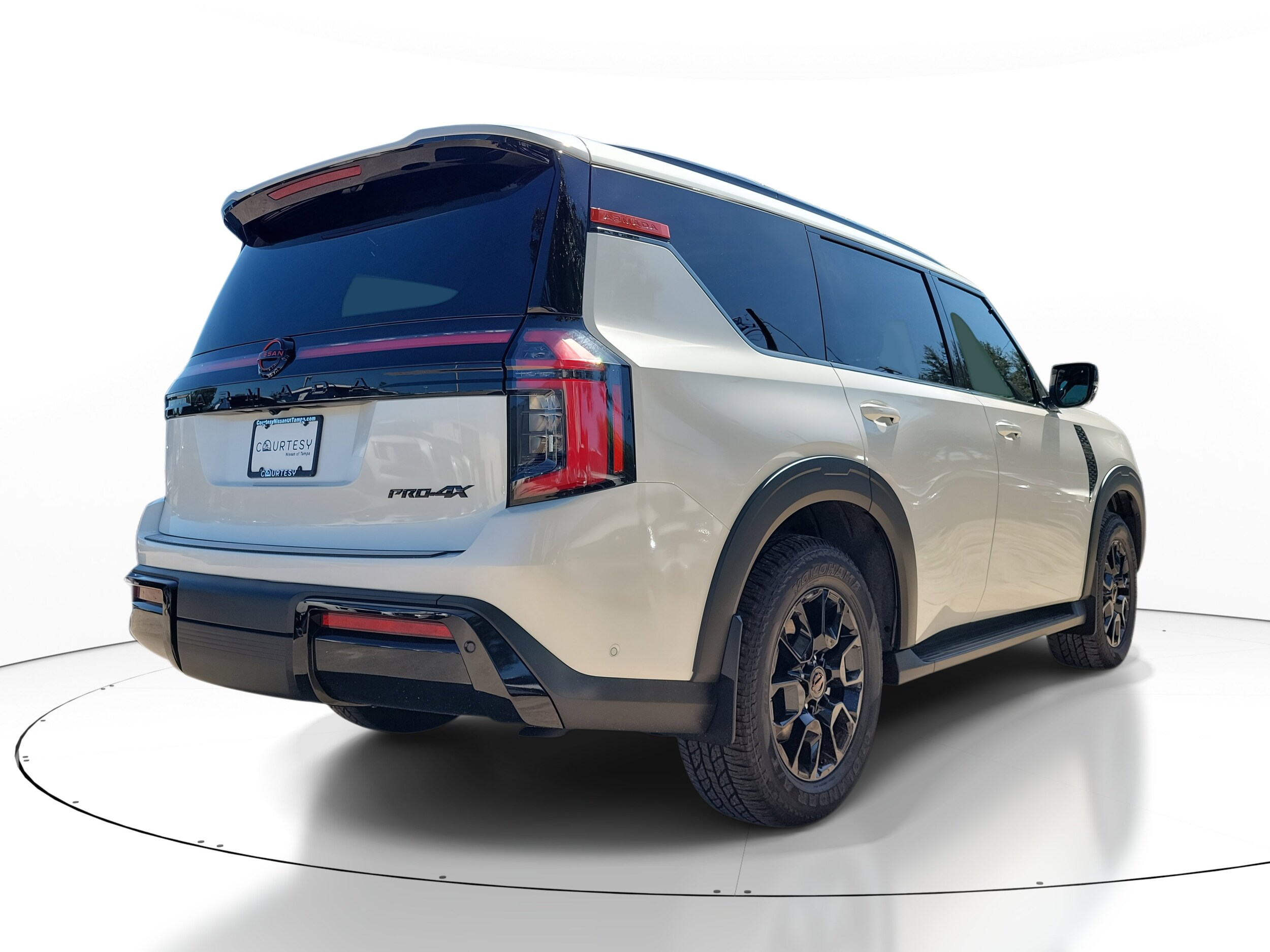 2025 Nissan Armada photo 4