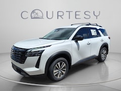 2026 Nissan Pathfinder SL SUV