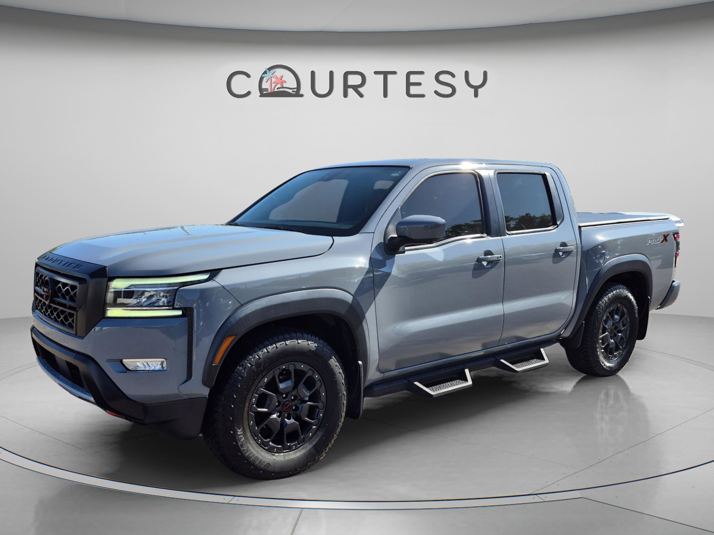 2024 Nissan Frontier PRO-X Crew Cab 4X2's photo