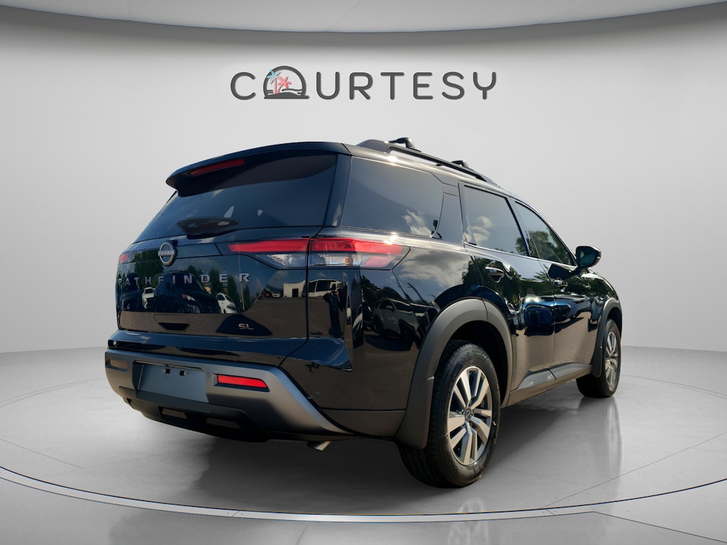 New 2026 Nissan Pathfinder SL SUV