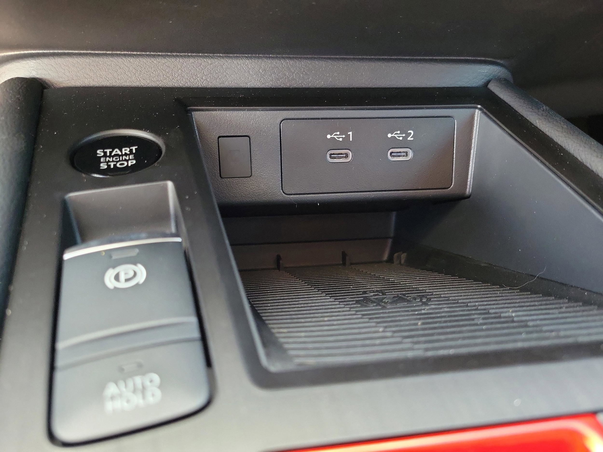 2025 Nissan Kicks SR - Photo 31