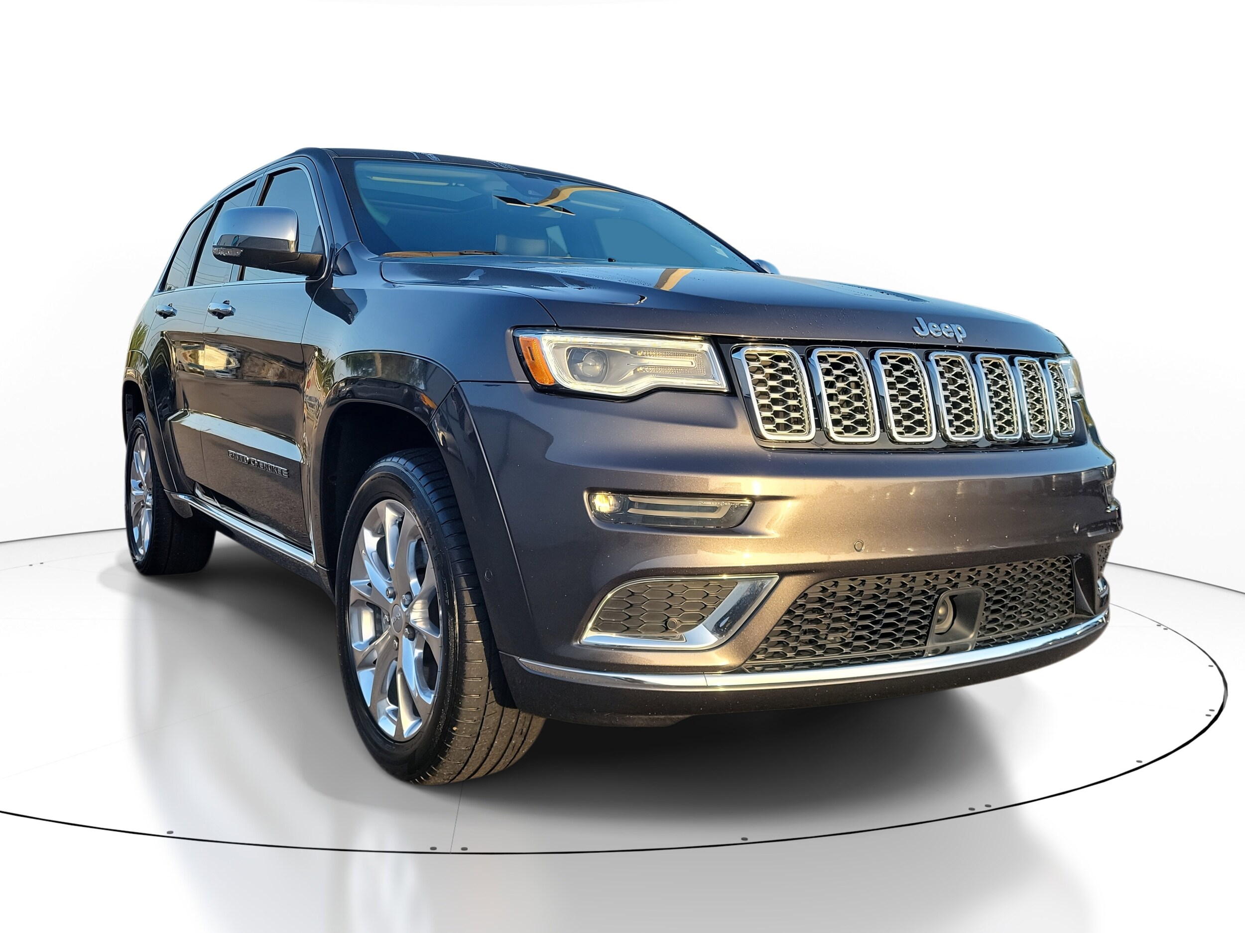 2021 Jeep Grand Cherokee Summit photo 2