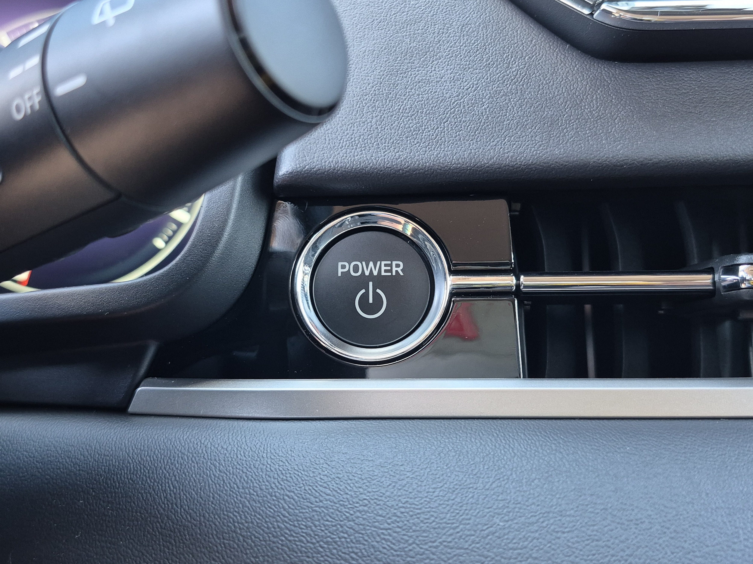 2026 Nissan Rogue Plug-In Hybrid SL - Photo 34