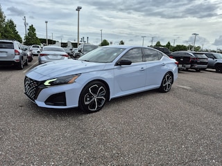 2023 Nissan Altima 2.5 SR Sedan