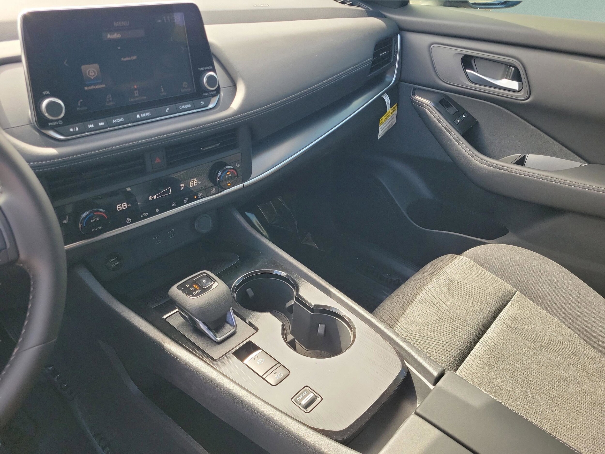 2026 Nissan Rogue SV - Photo 34