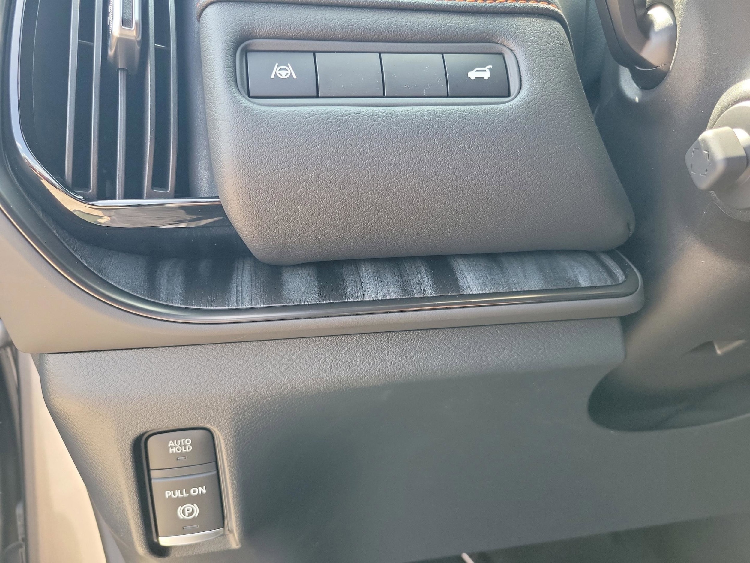 2025 Nissan Armada PRO-4X - Photo 27