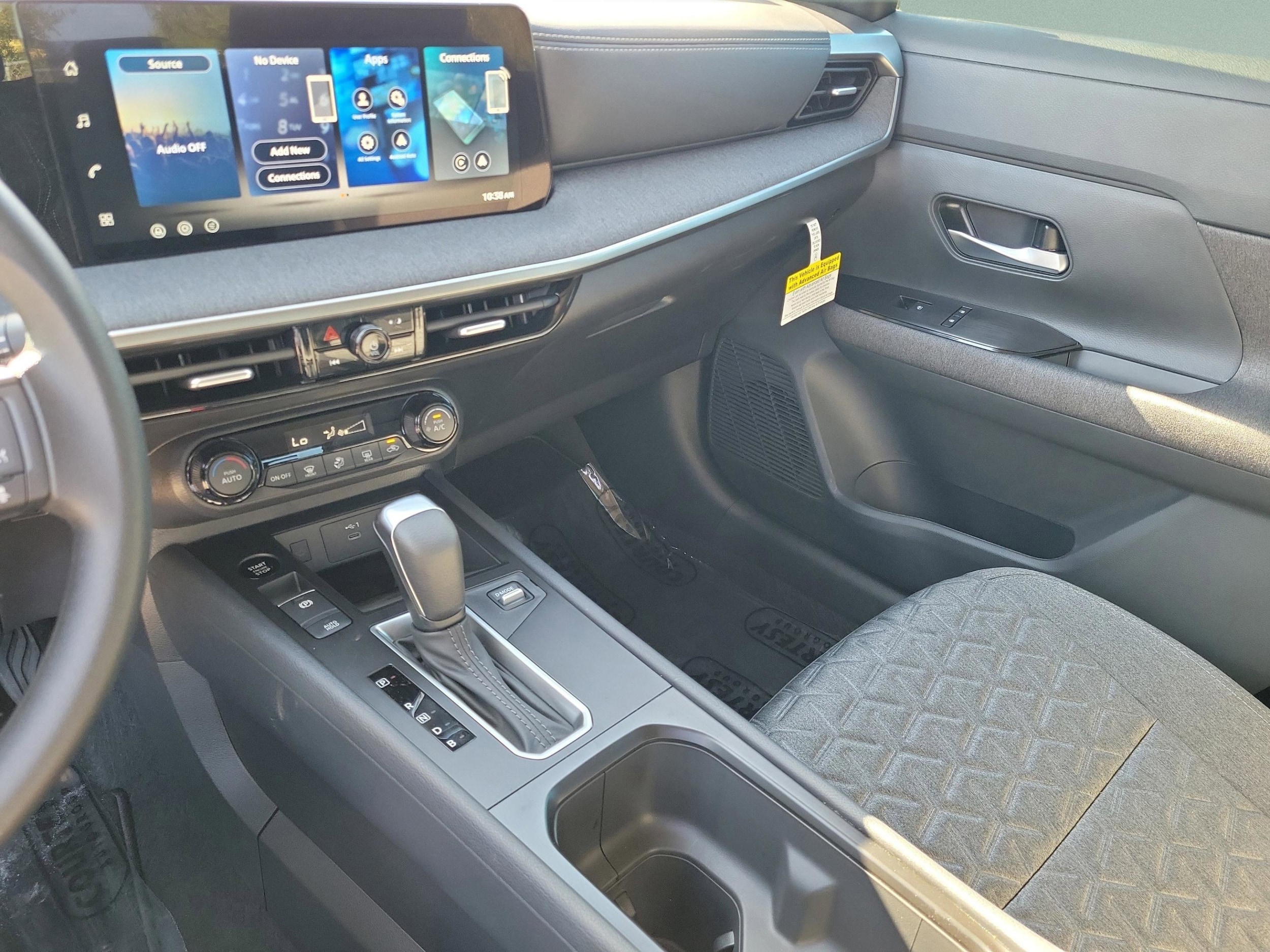 2026 Nissan KICKS SV - Photo 31