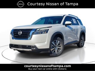 2025 Nissan Pathfinder SL SUV