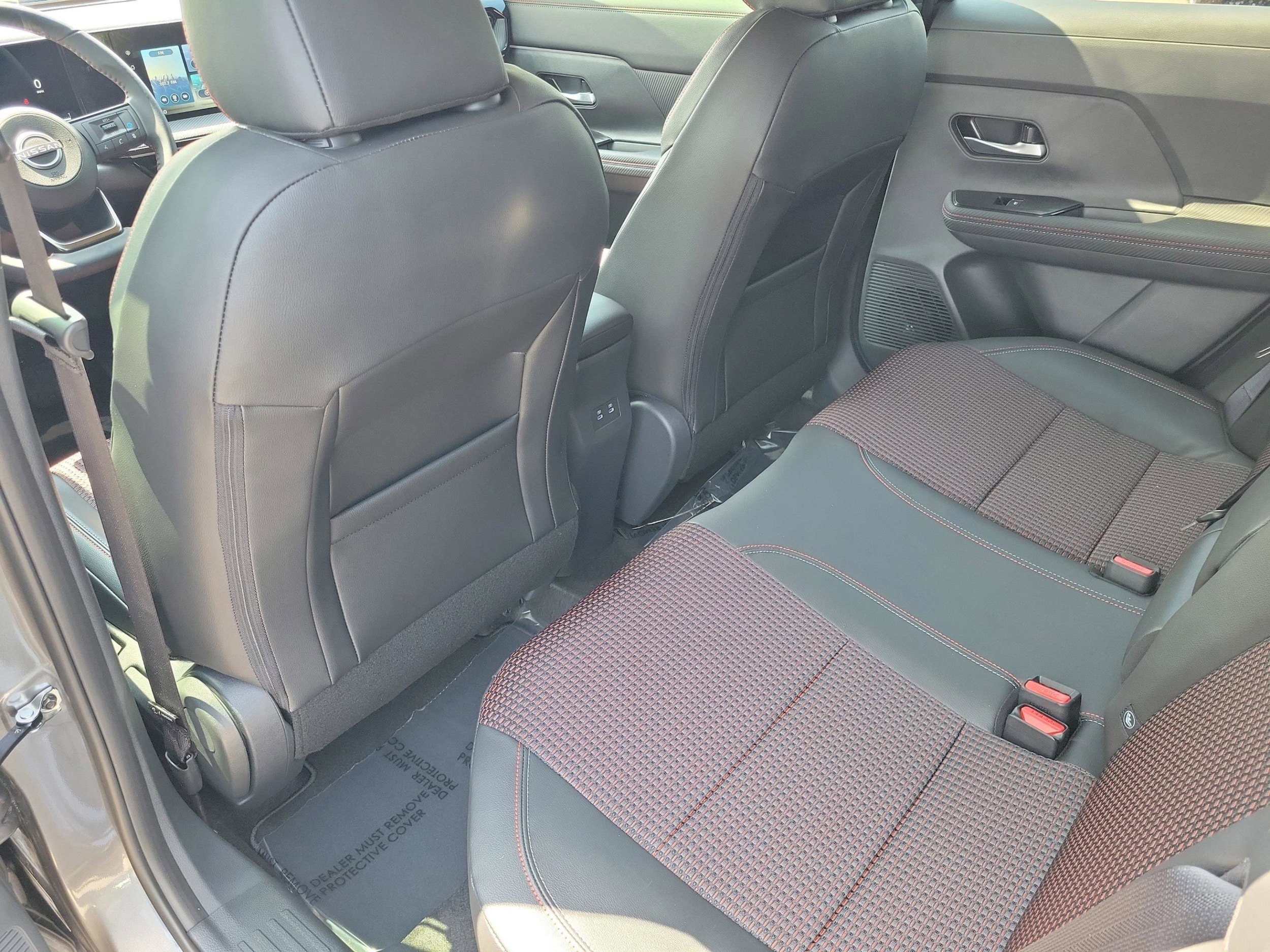 2025 Nissan Kicks SR - Photo 13