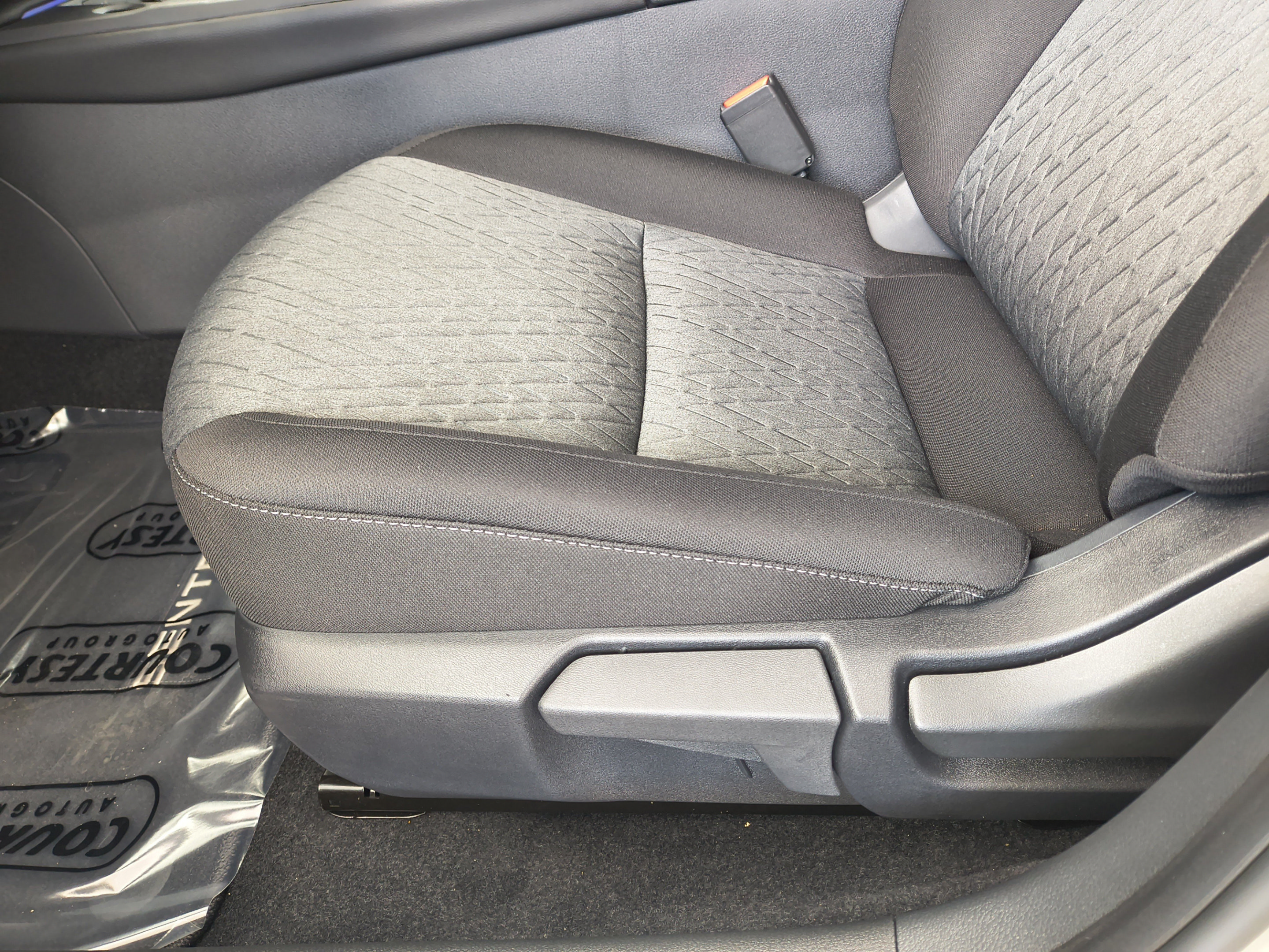 2026 Nissan Sentra SV - Photo 19