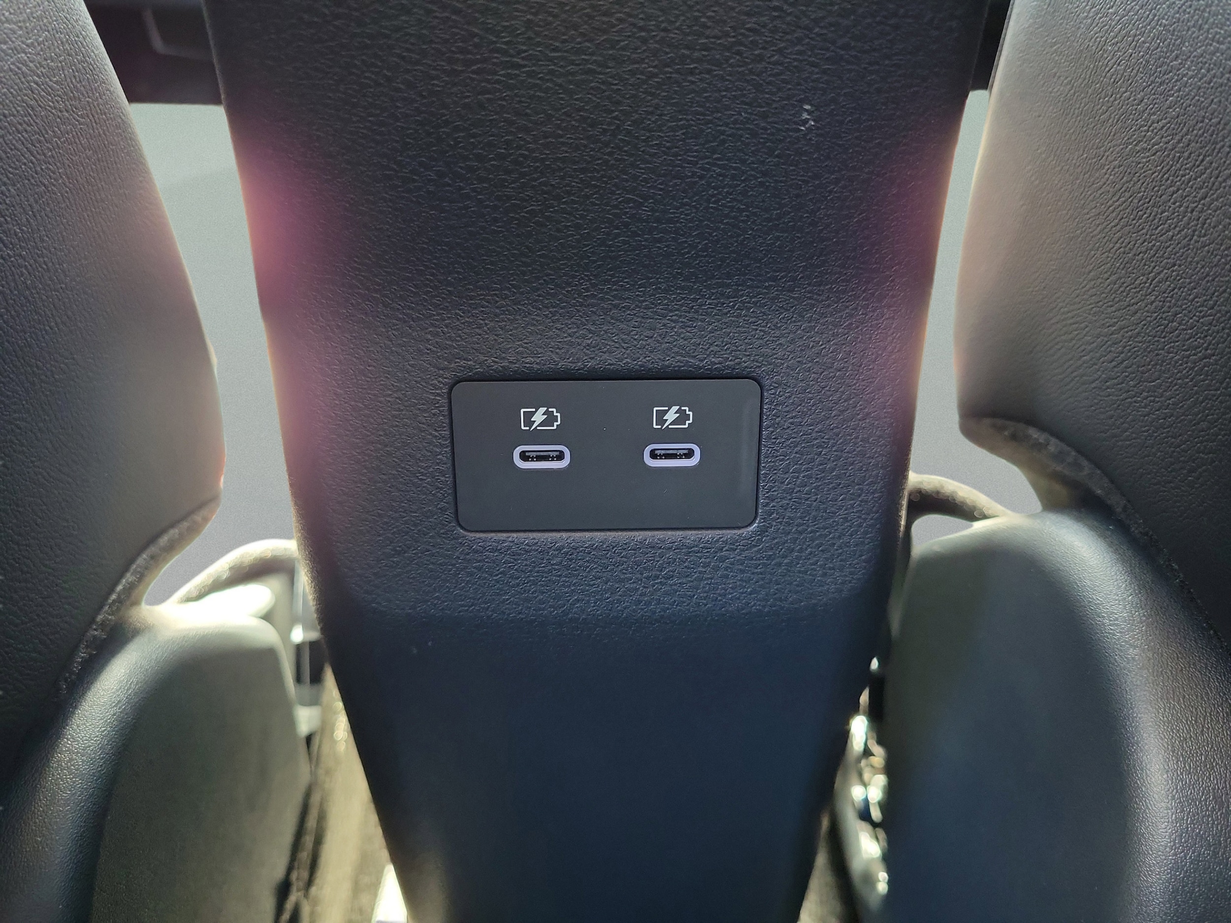 2025 Nissan Kicks SR - Photo 13