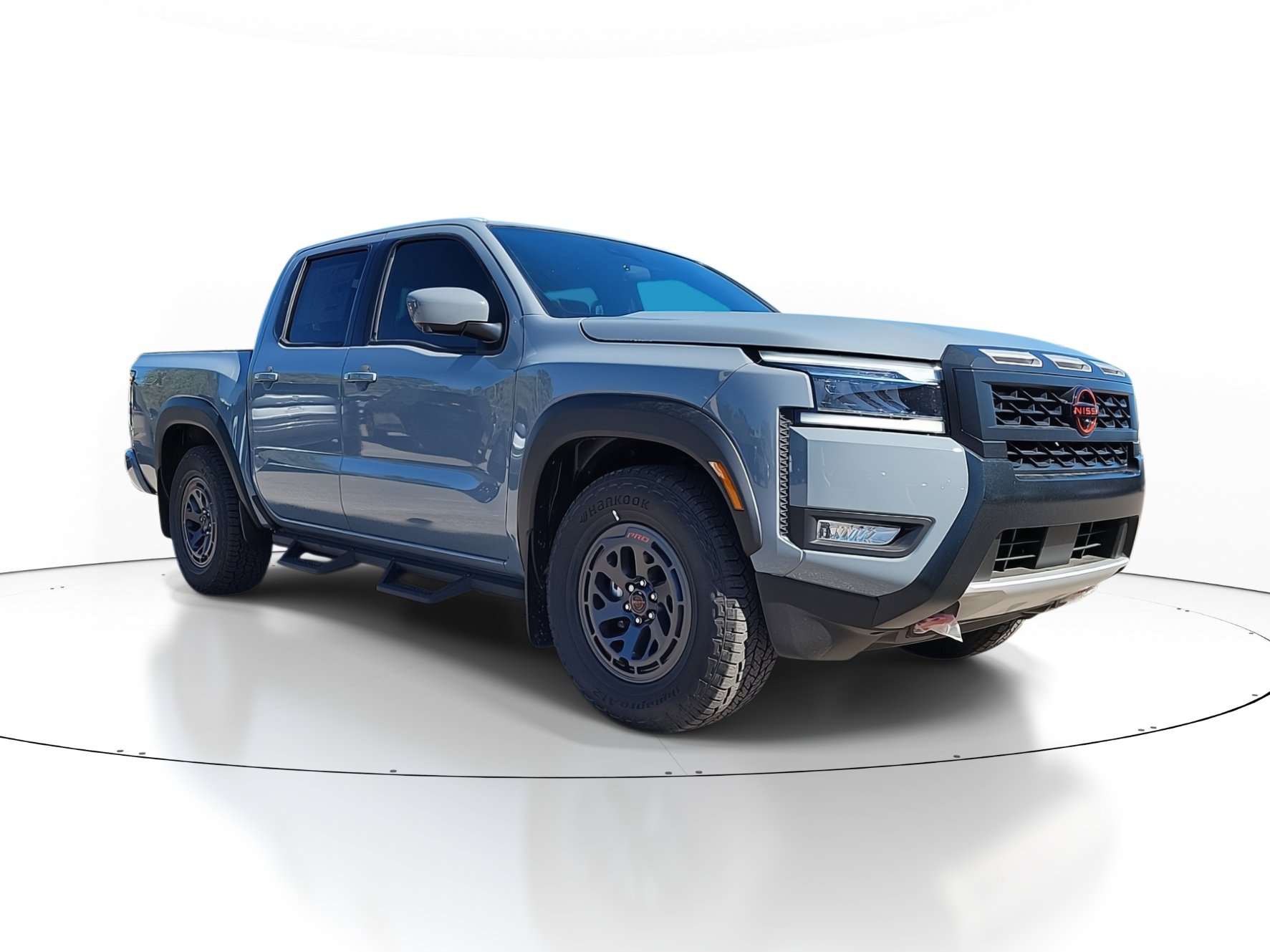 2025 Nissan Frontier PRO-X Crew Cab photo 2
