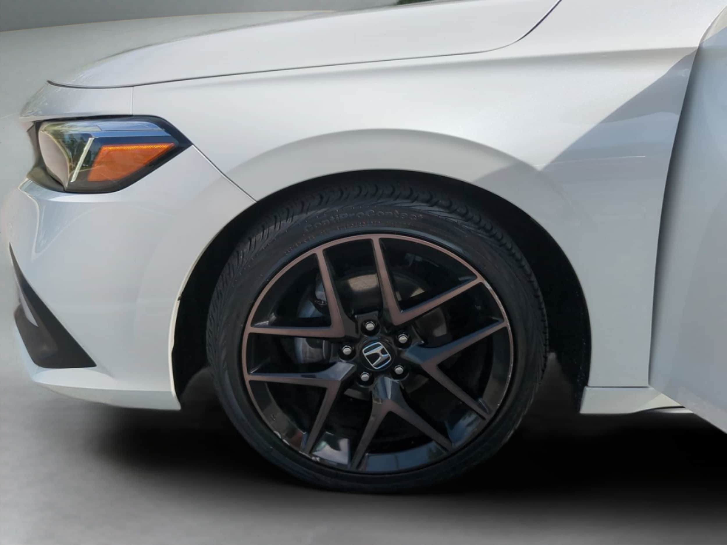 2023 Honda Civic Hatchback Sport Touring - Photo 31
