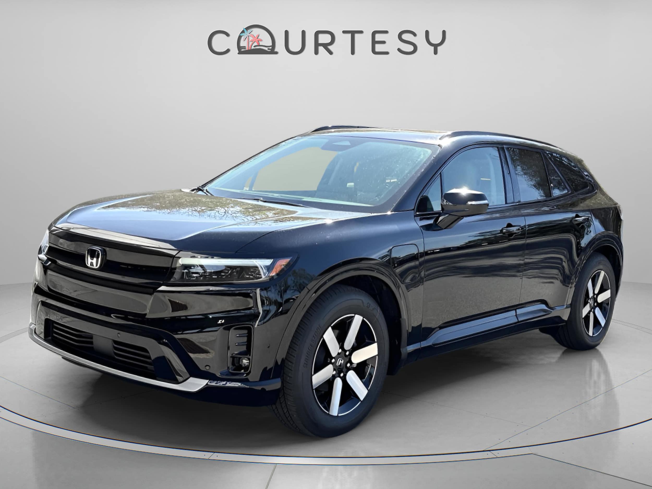 2026 Honda Prologue Touring's photo