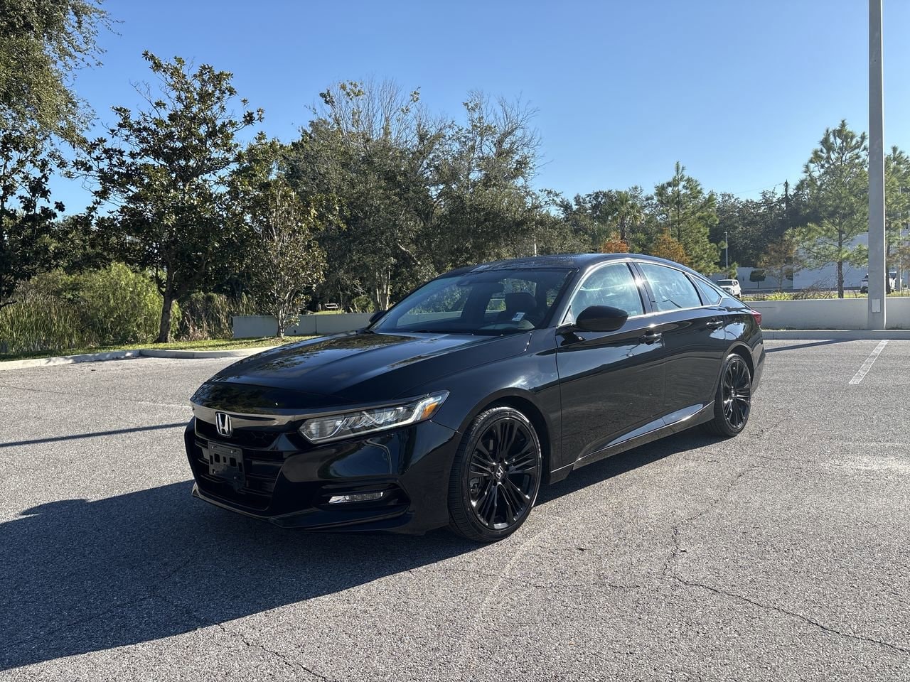 Certified 2020 Honda Accord Sport with VIN 1HGCV1F38LA086082 for sale in Kansas City