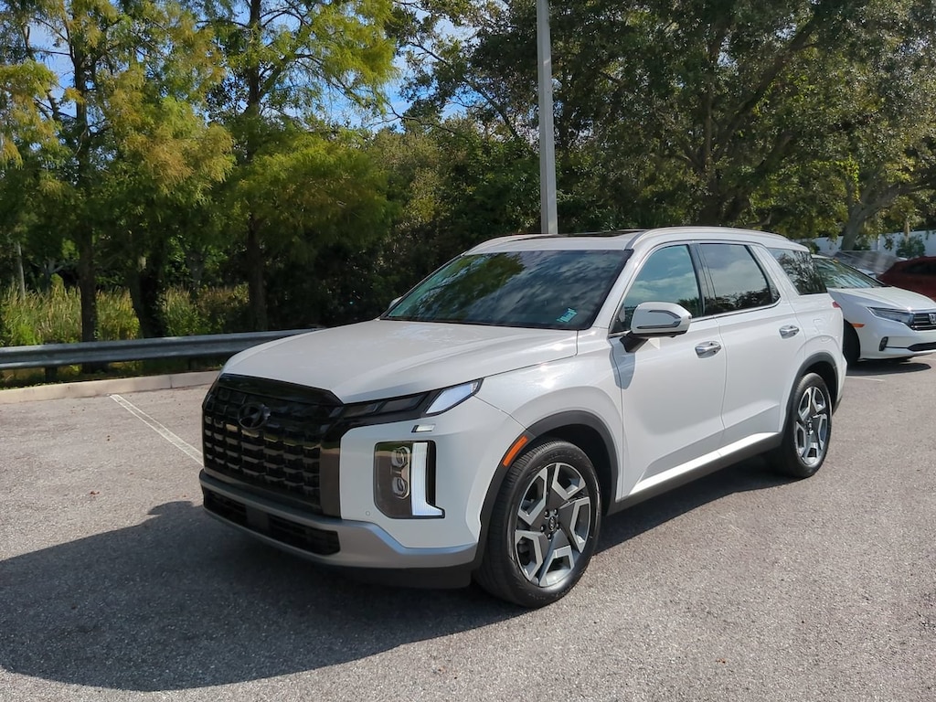 Used 2025 Hyundai Palisade SEL Premium SUV