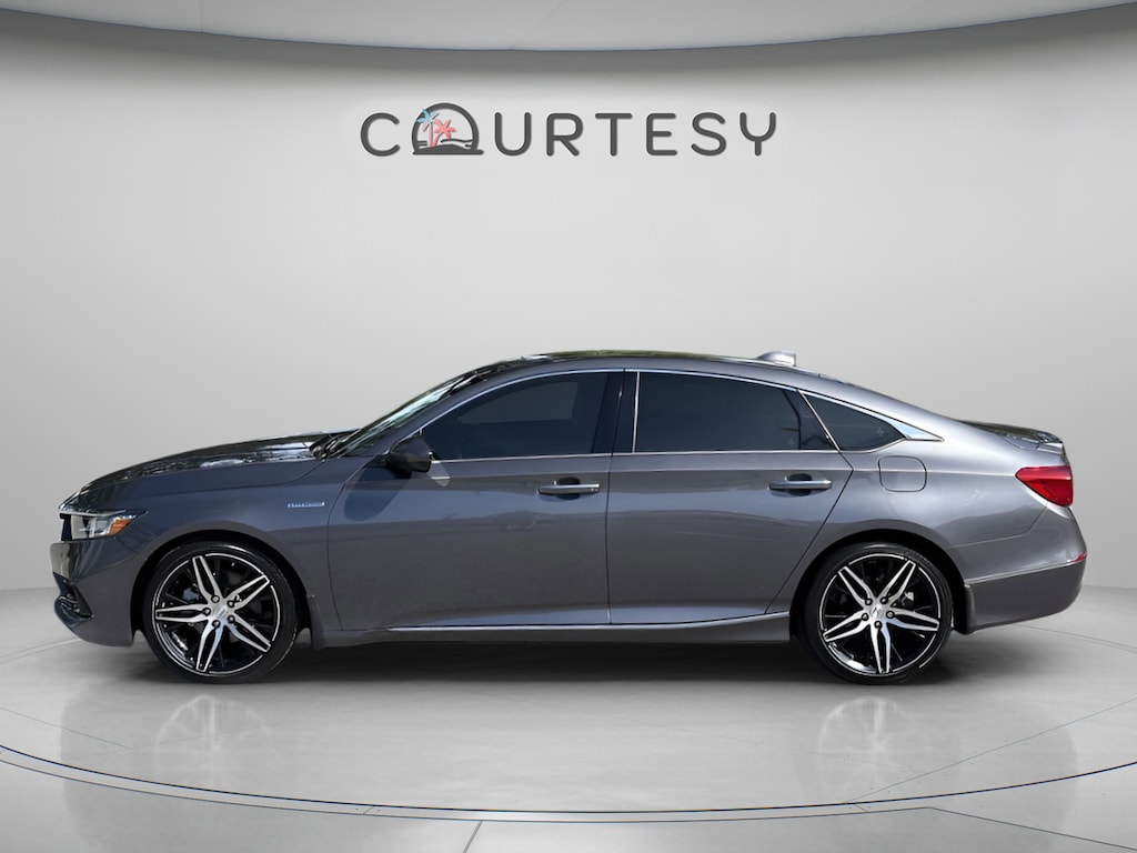 Certified 2022 Honda Accord Hybrid Touring Sedan