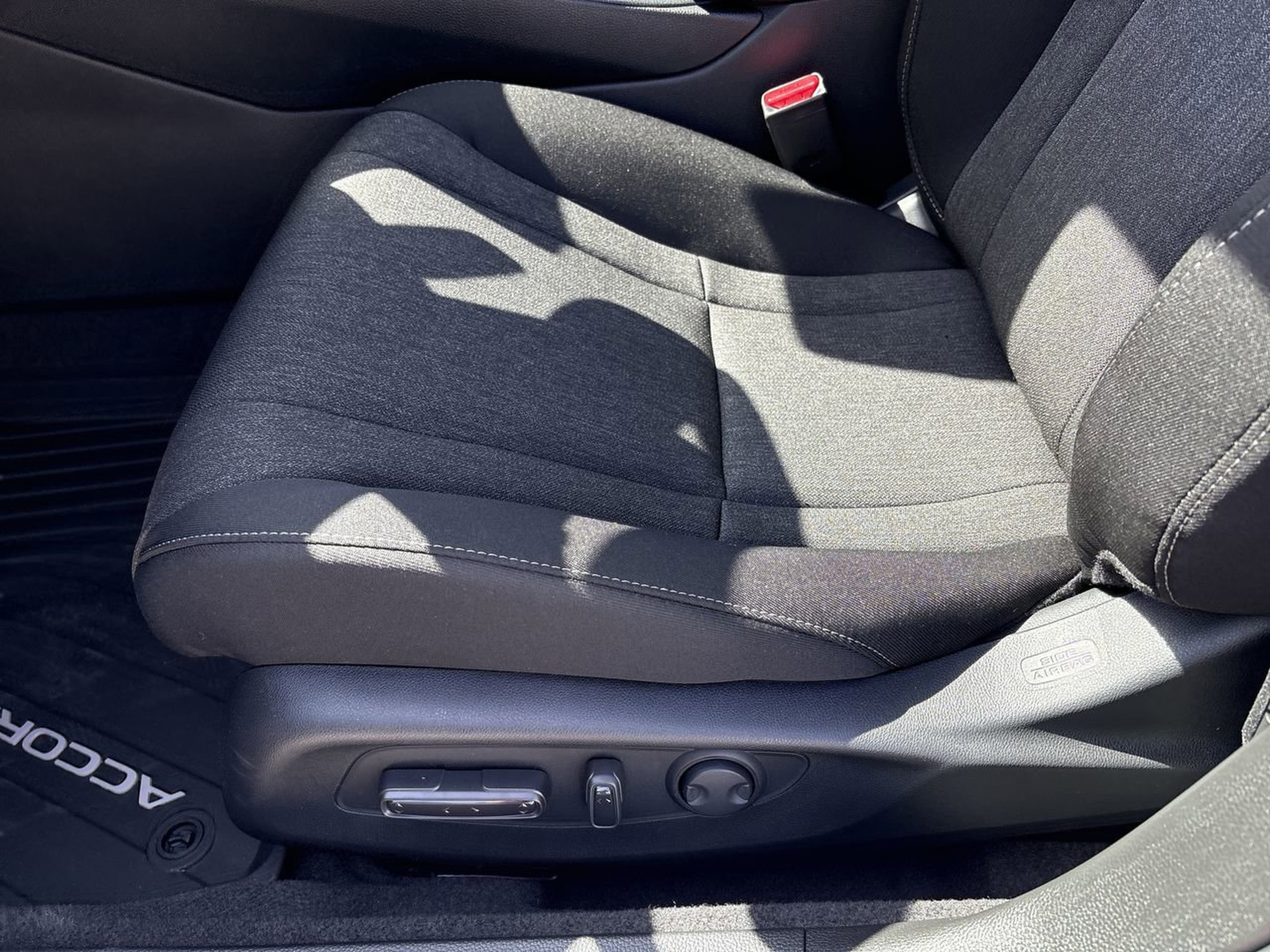 2026 Honda Accord SE - Photo 15