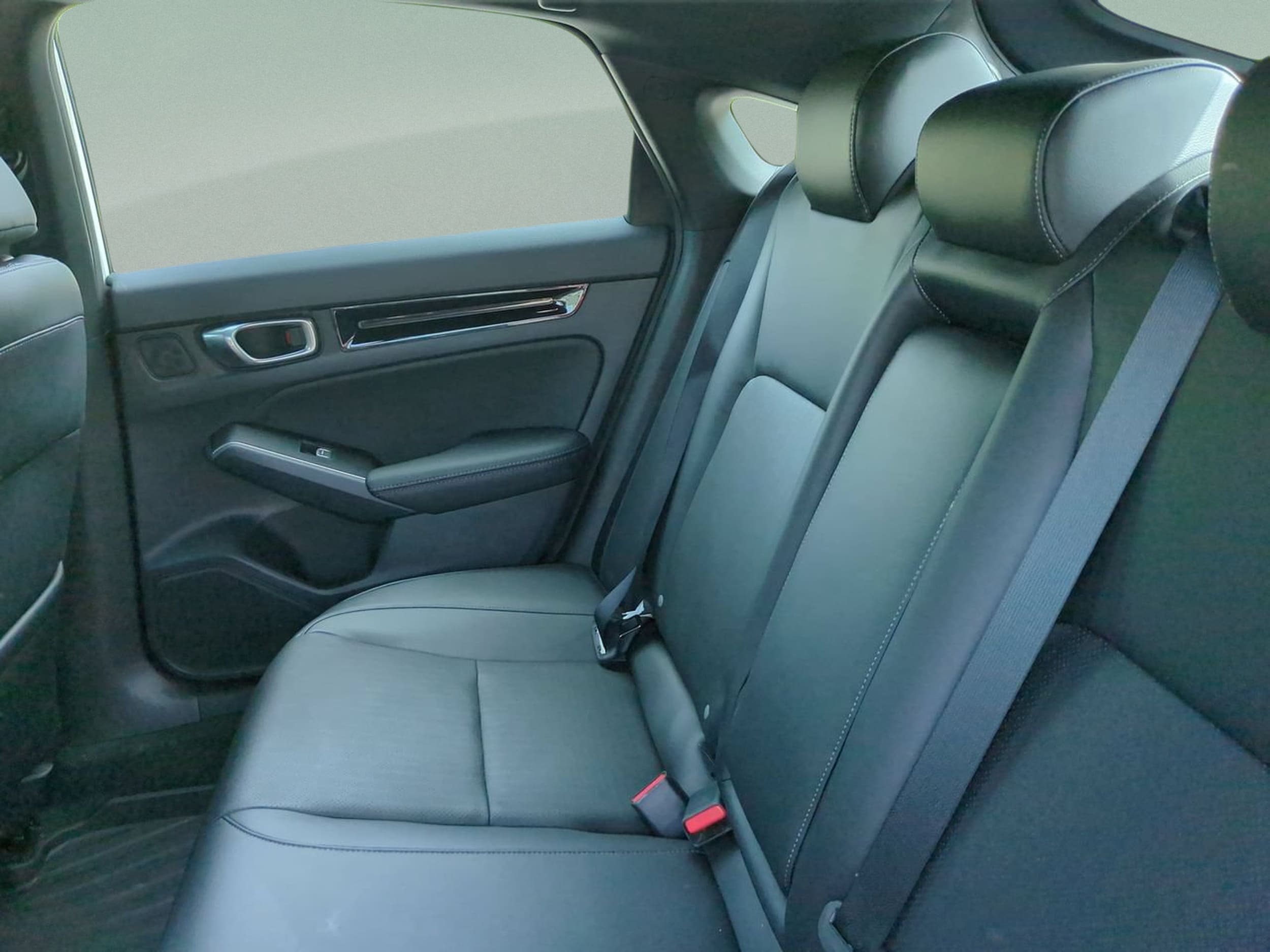 2023 Honda Civic Hatchback Sport Touring - Photo 16