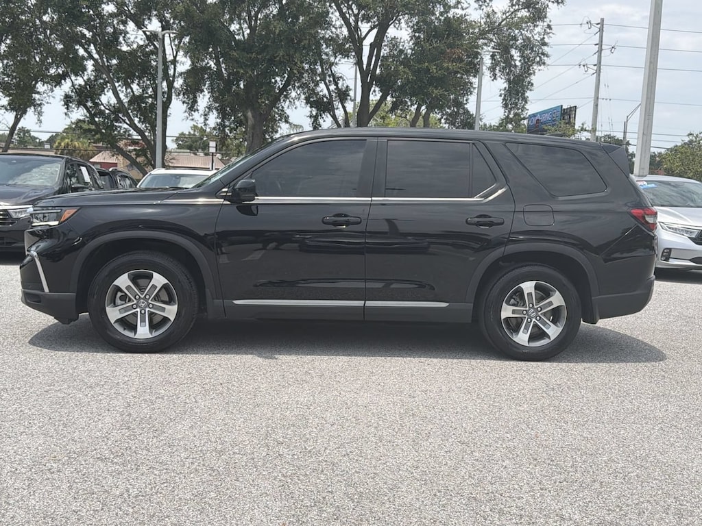 Used 2025 Honda Pilot EX-L SUV
