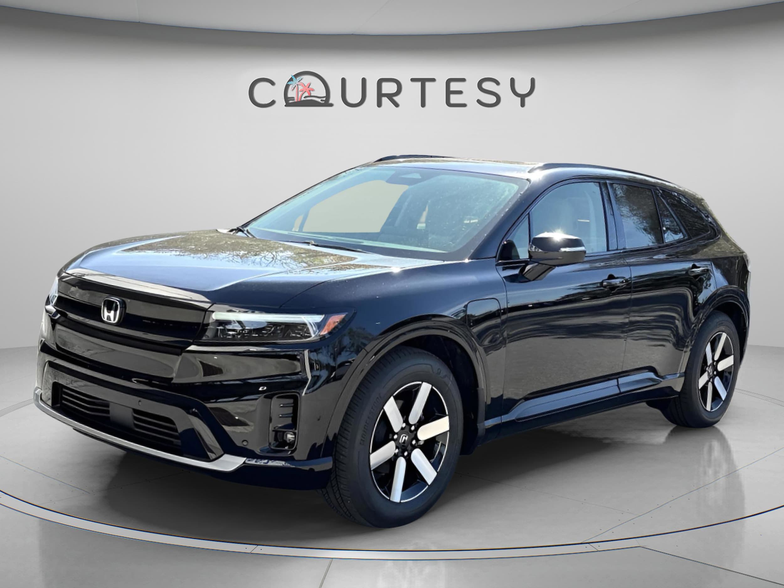 2026 Honda Prologue Touring's photo