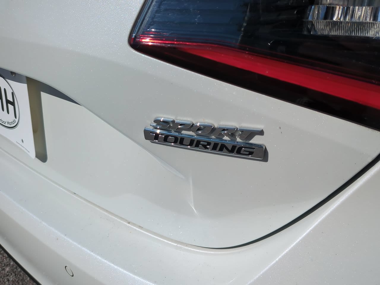 2023 Honda Civic Hatchback Sport Touring - Photo 23