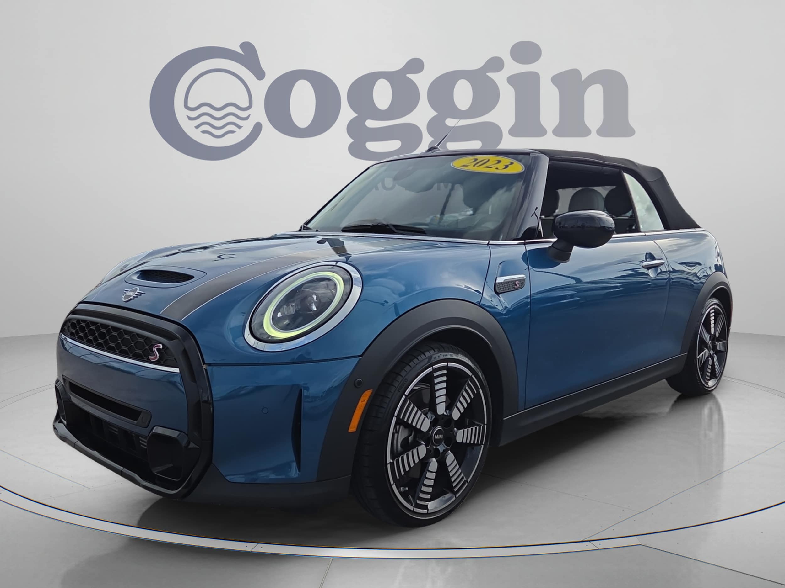 2023 MINI Convertible