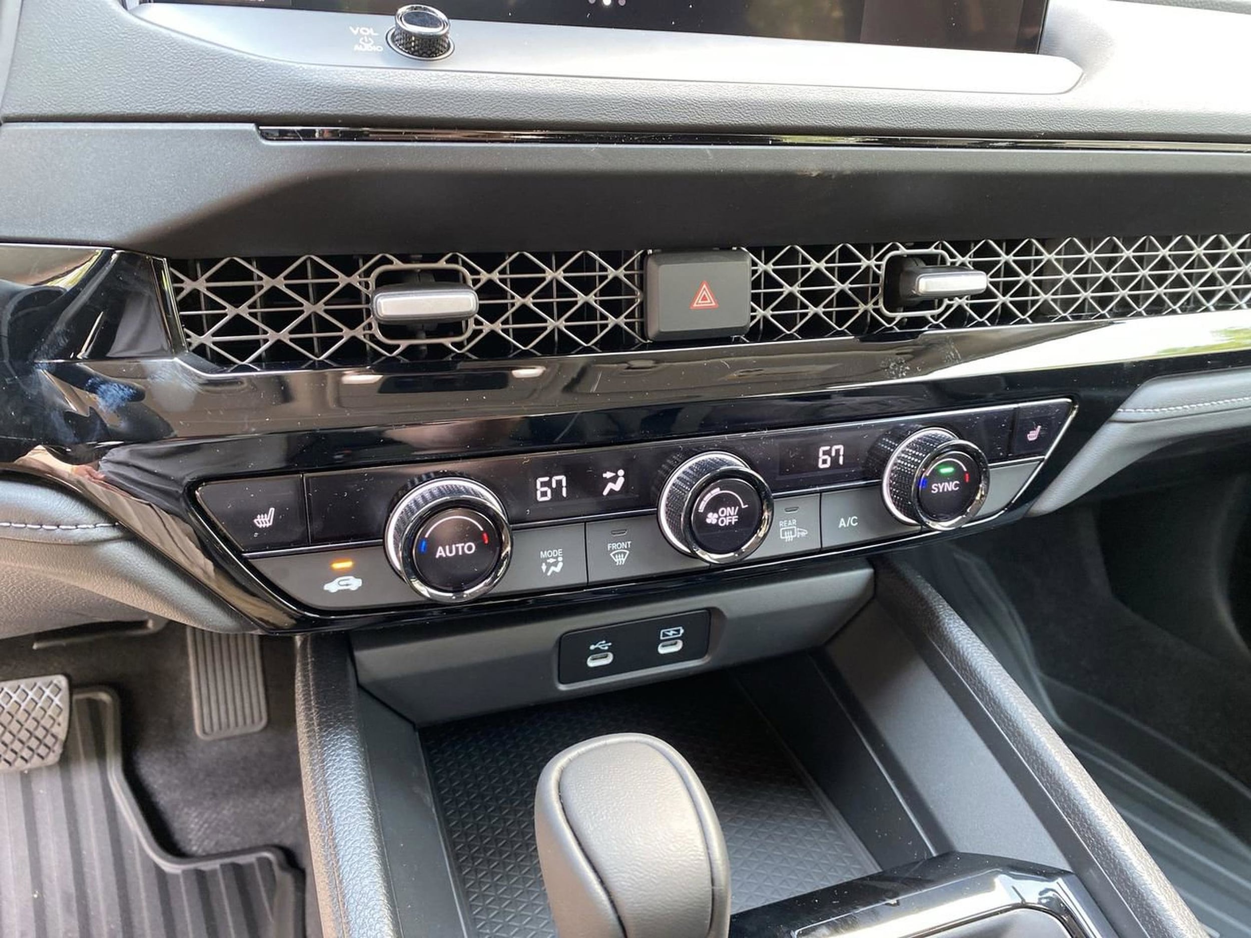 2023 Honda Accord Hybrid EX-L - Photo 20