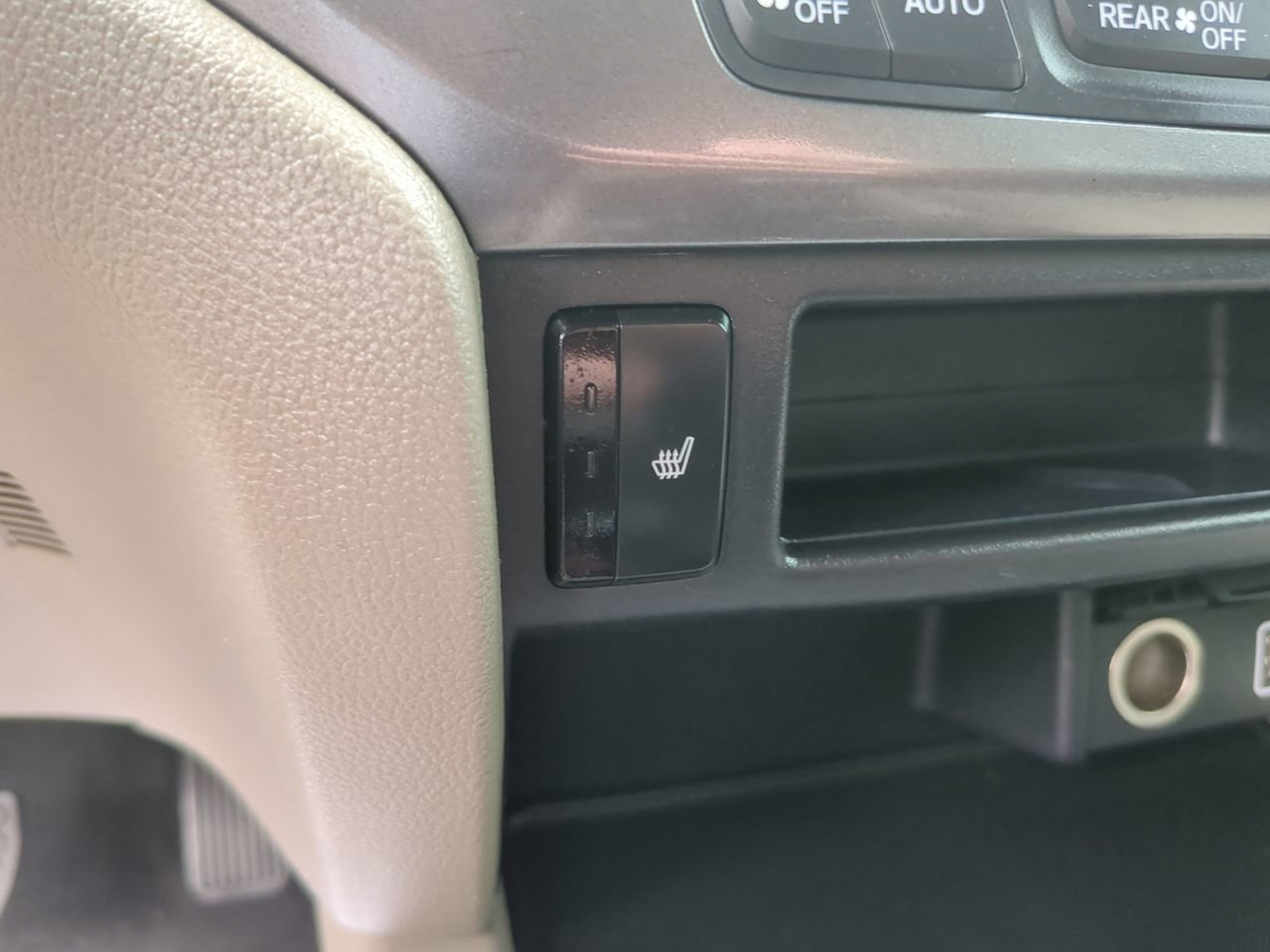 2019 Honda Pilot EX-L - Photo 28