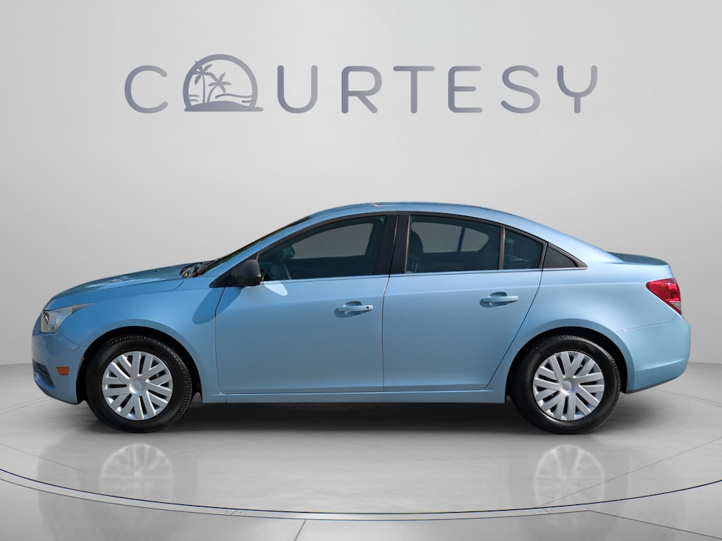 Used 2011 Chevrolet Cruze LS Sedan