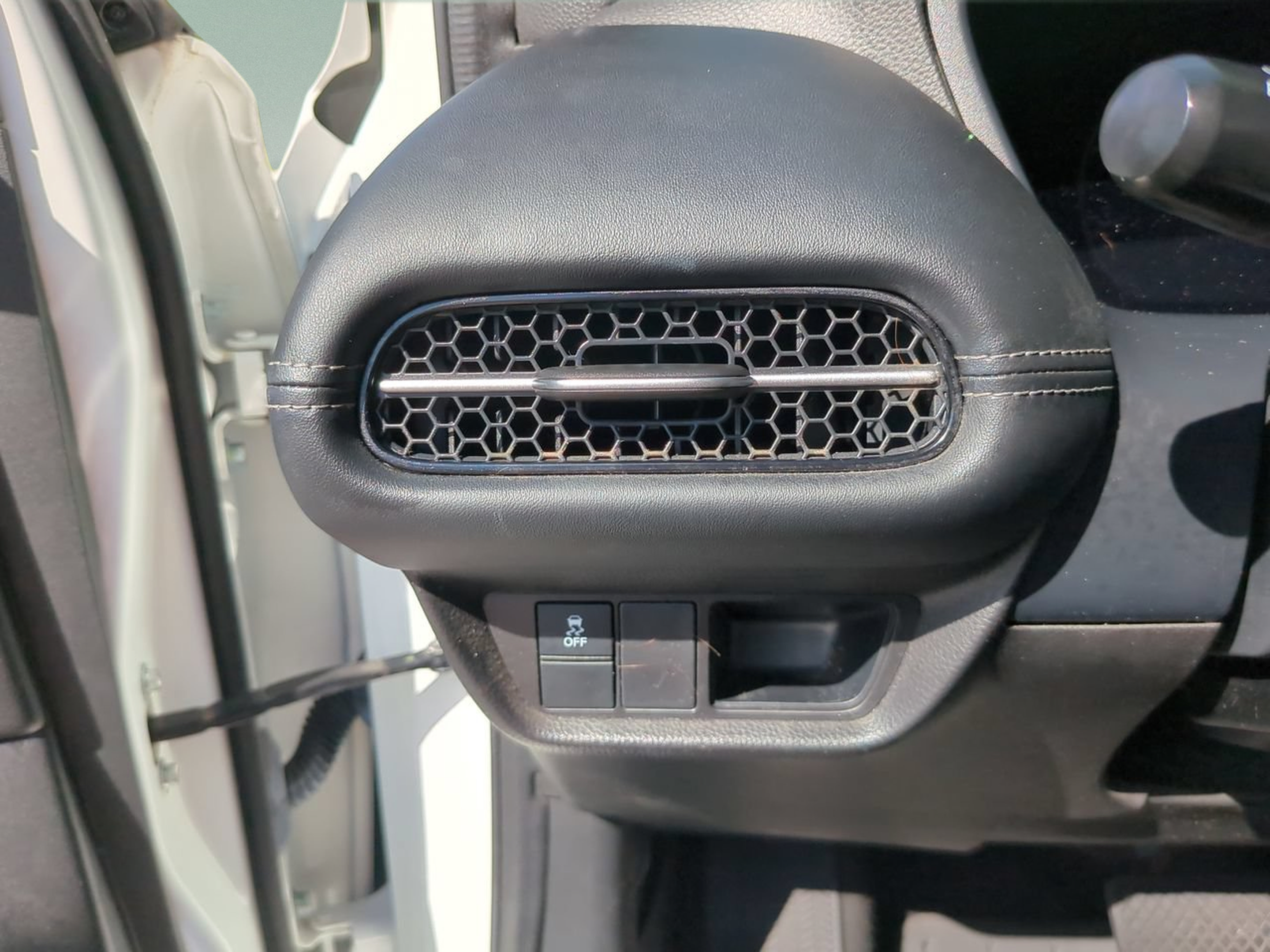 2023 Honda HR-V EX-L - Photo 14