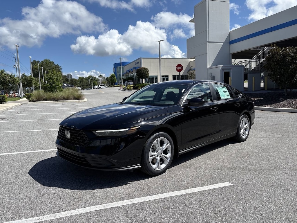New 2025 Honda Accord LX Sedan