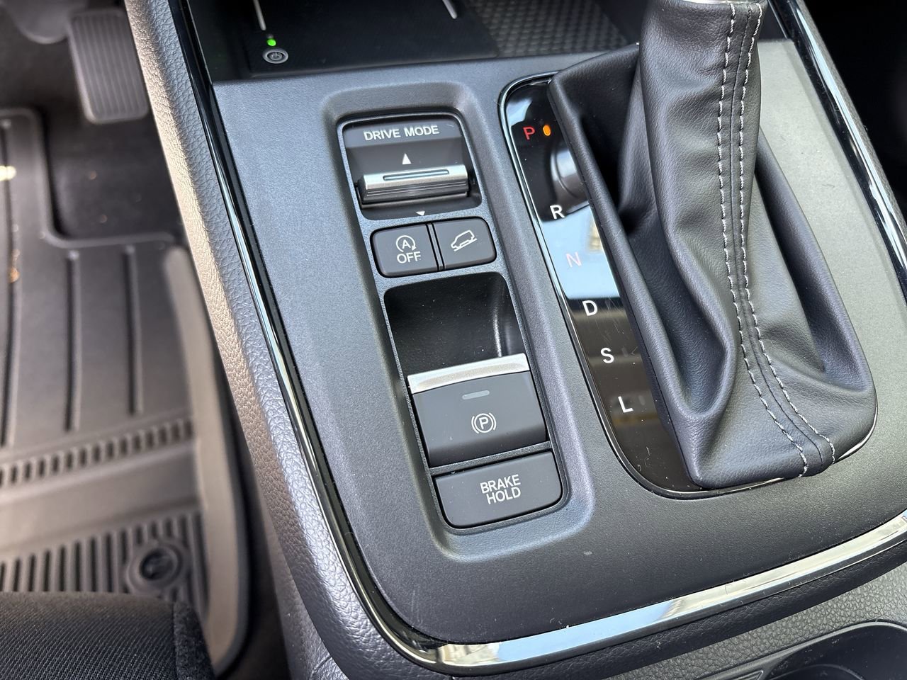 2026 Honda CR-V LX - Photo 25