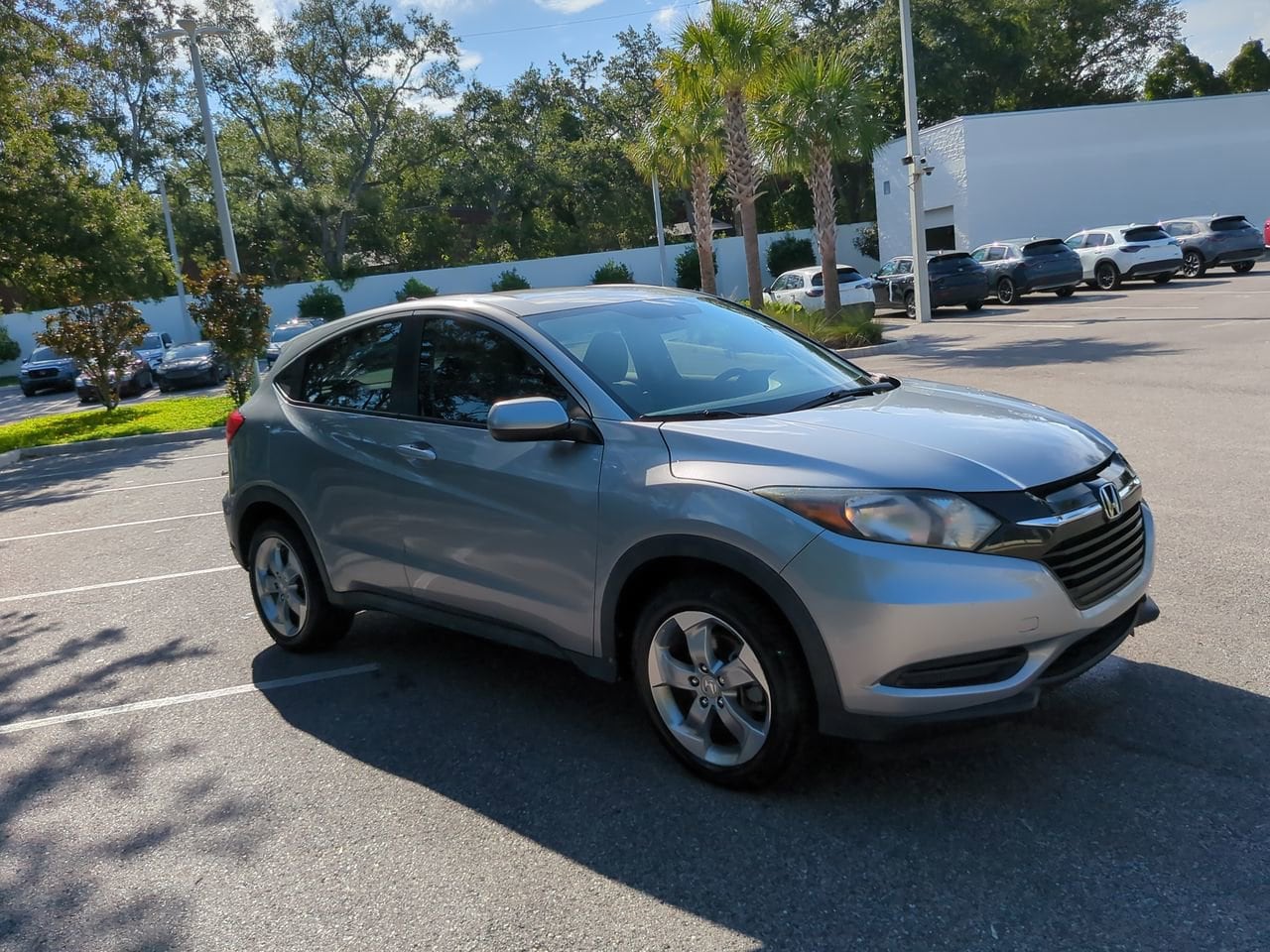 2017 Honda HR-V LX - Photo 9