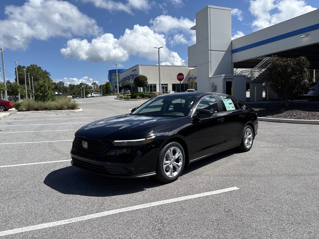 New 2025 Honda Accord LX Sedan