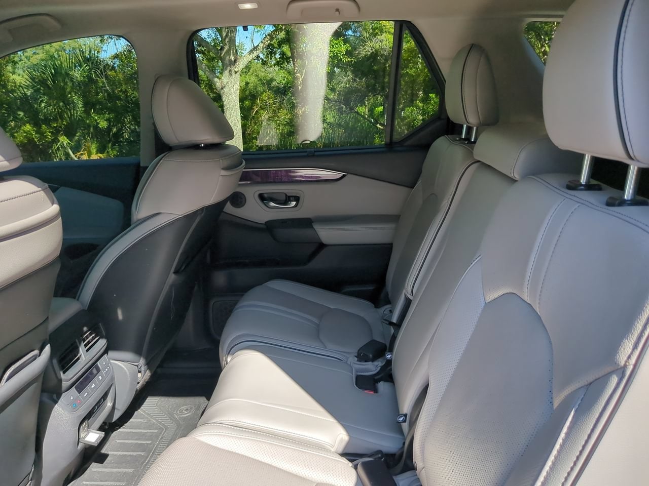 2023 Honda Pilot Elite - Photo 18