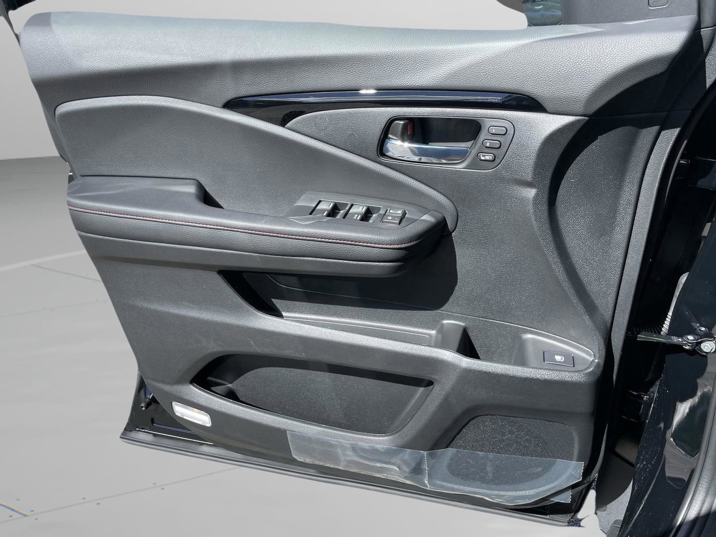 2026 Honda Ridgeline Black Edition - Photo 18
