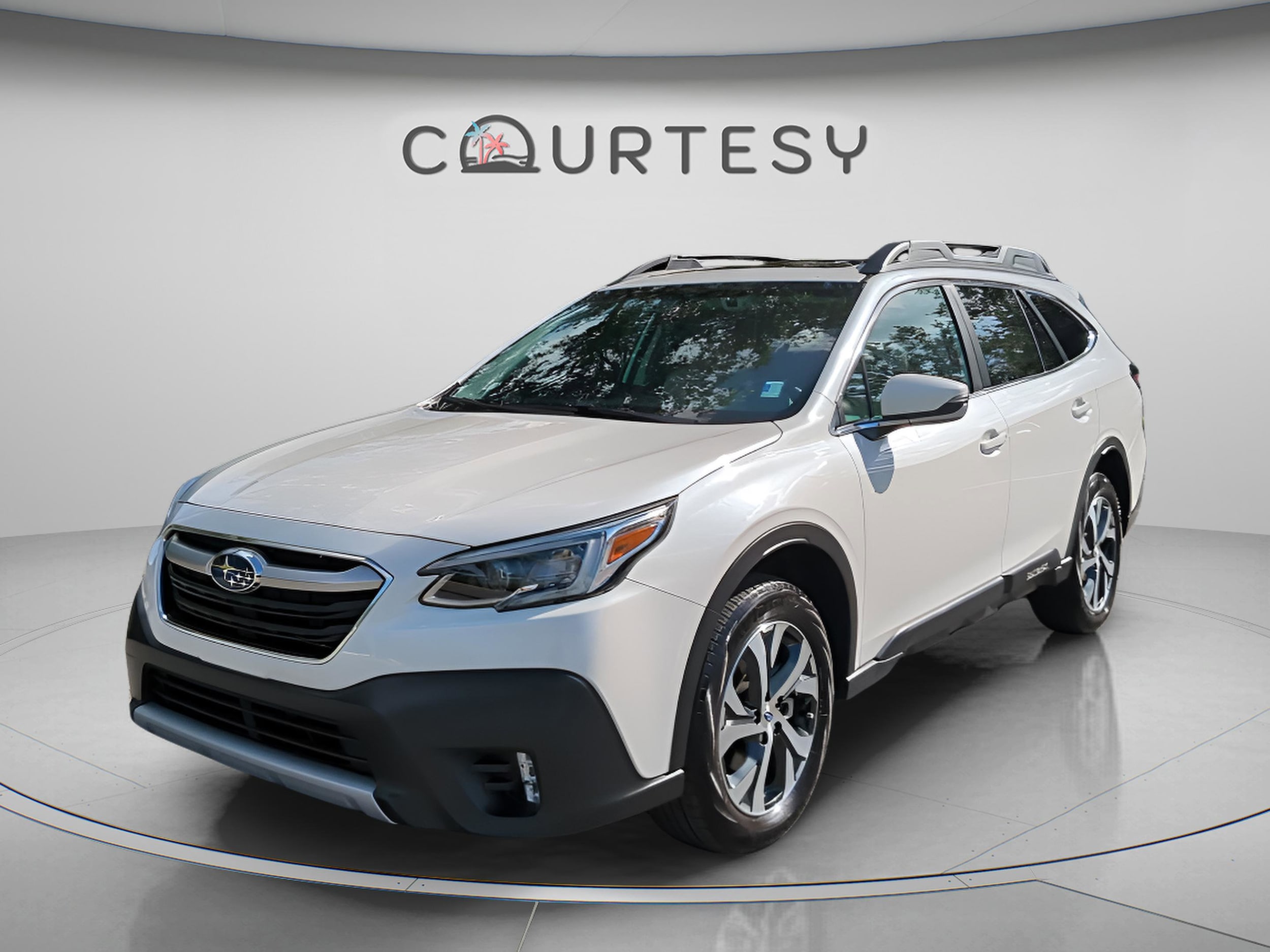 2022 Subaru Outback Limited's photo