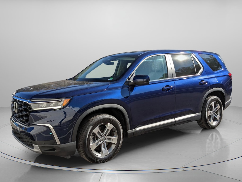 Used 2023 Honda Pilot EX-L 8 Passenger SUV