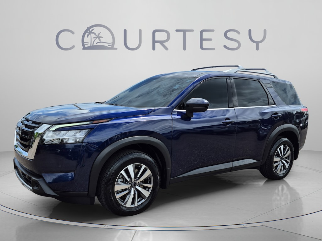 Used 2023 Nissan Pathfinder SL SUV