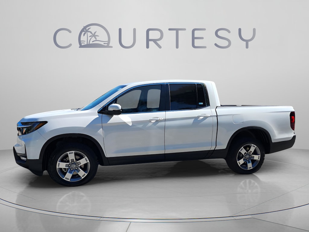 New 2026 Honda Ridgeline RTL Truck Crew Cab