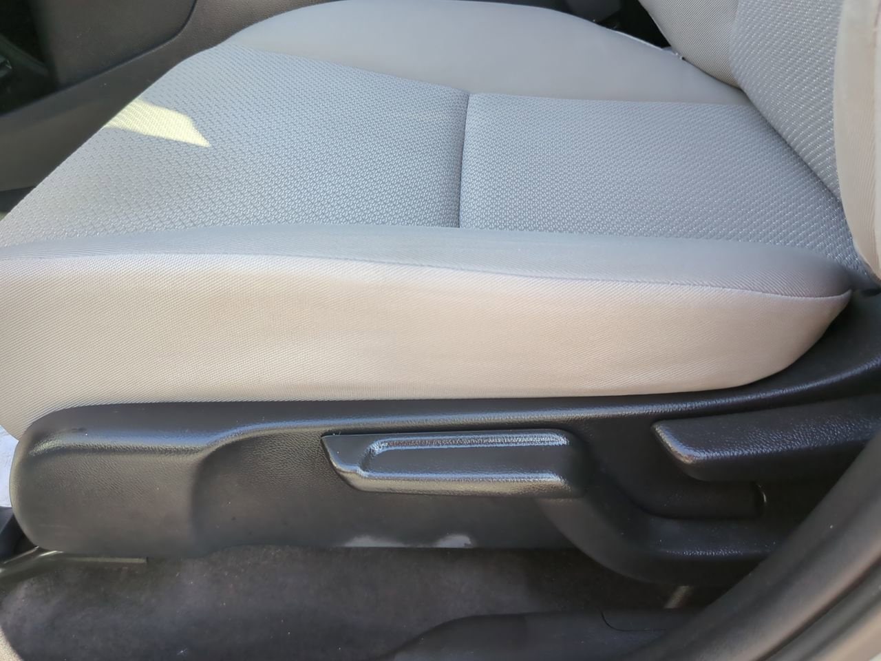 2017 Honda HR-V LX - Photo 15