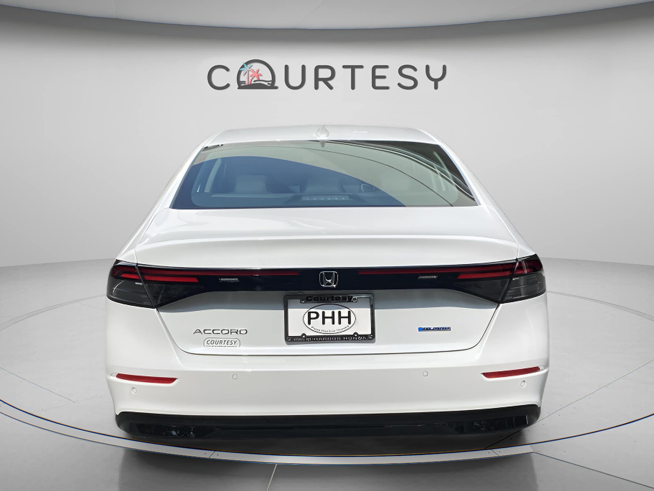 2023 Honda Accord Hybrid EX-L - Photo 4