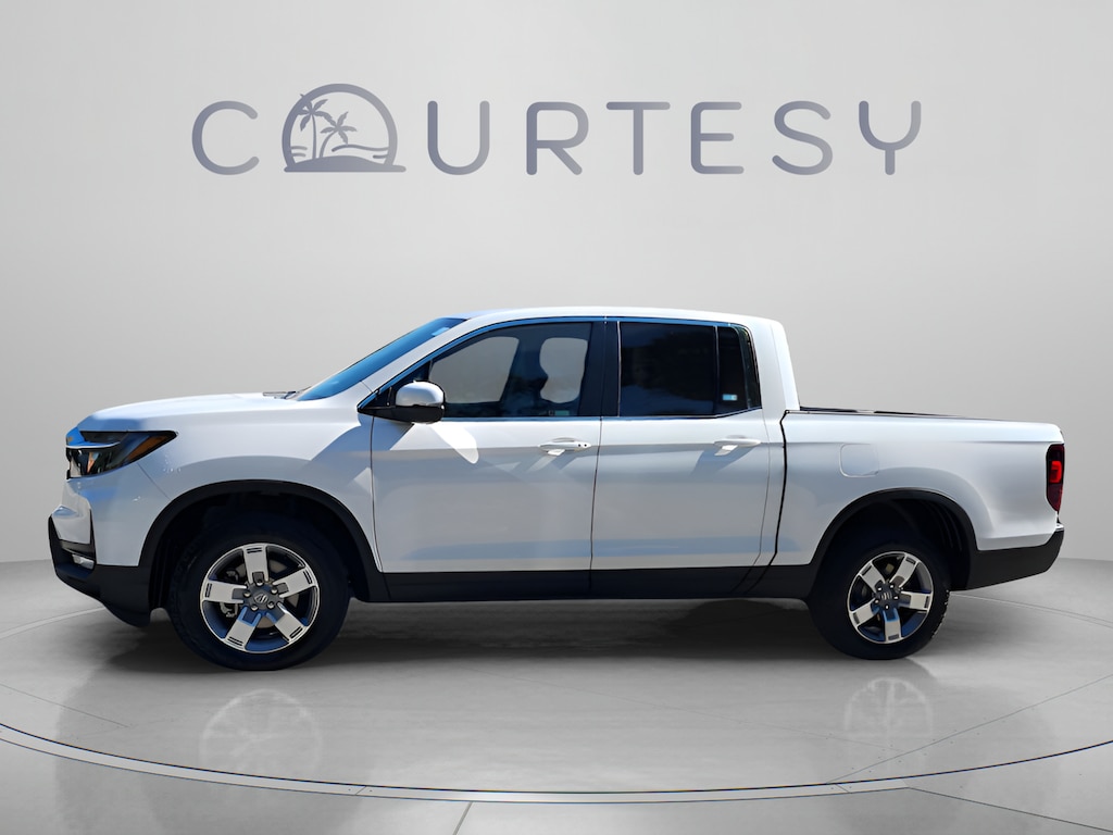 New 2026 Honda Ridgeline RTL Truck Crew Cab
