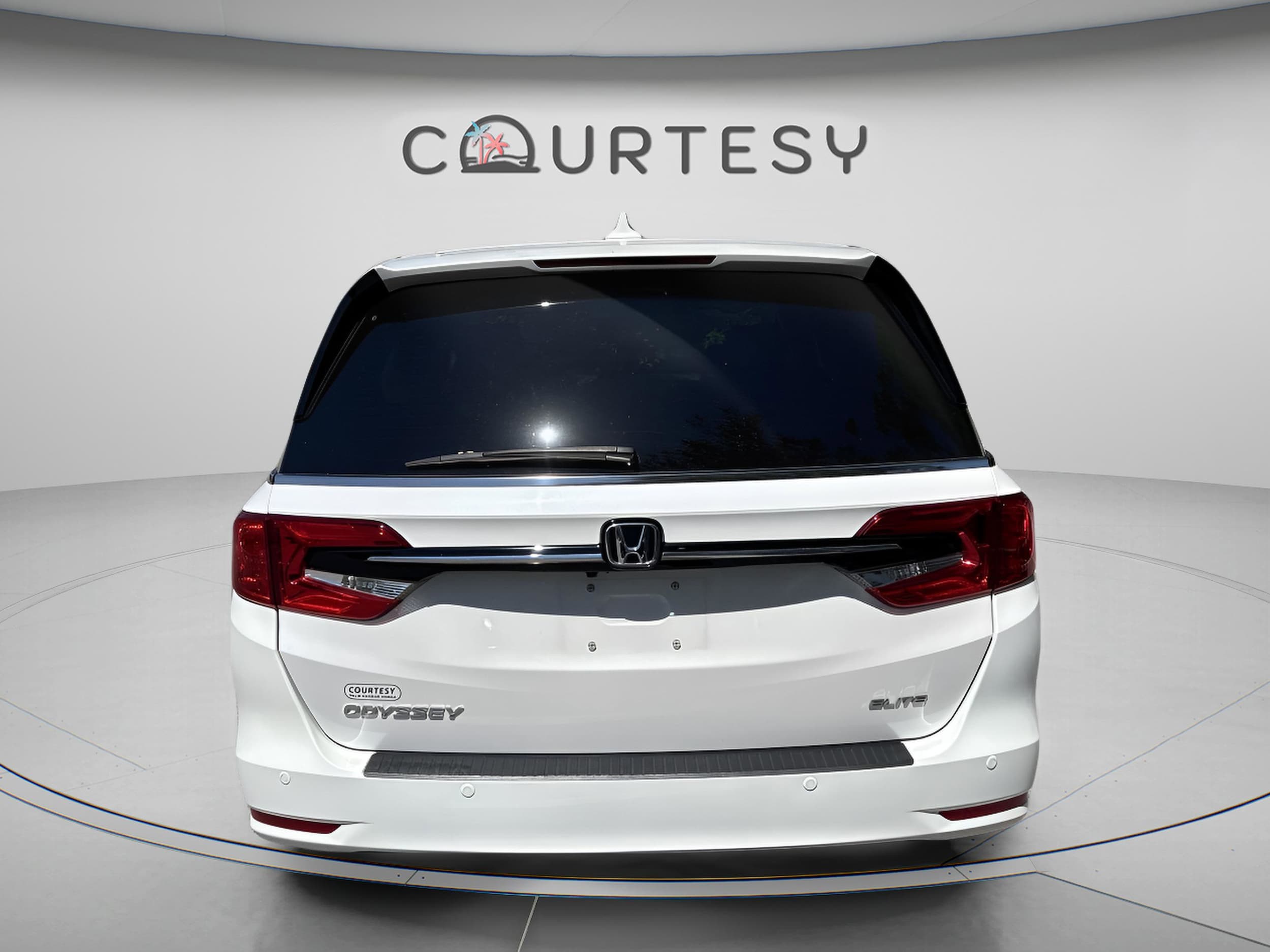 2024 Honda Odyssey Elite - Photo 6