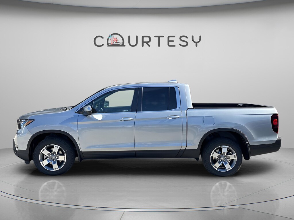 New 2026 Honda Ridgeline RTL Truck Crew Cab