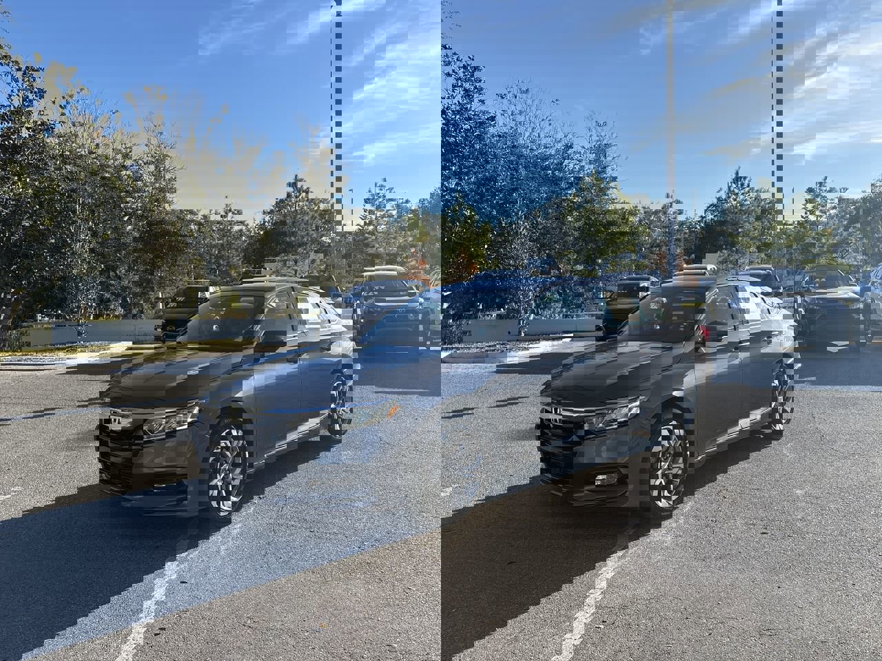 2018 Honda Accord EX-L 1.5T photo 2