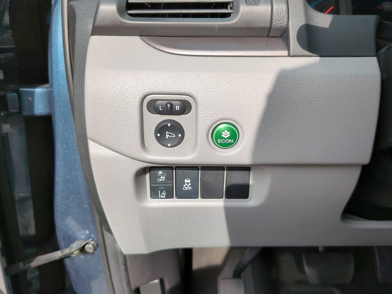 2021 Honda Pilot SE - Photo 14