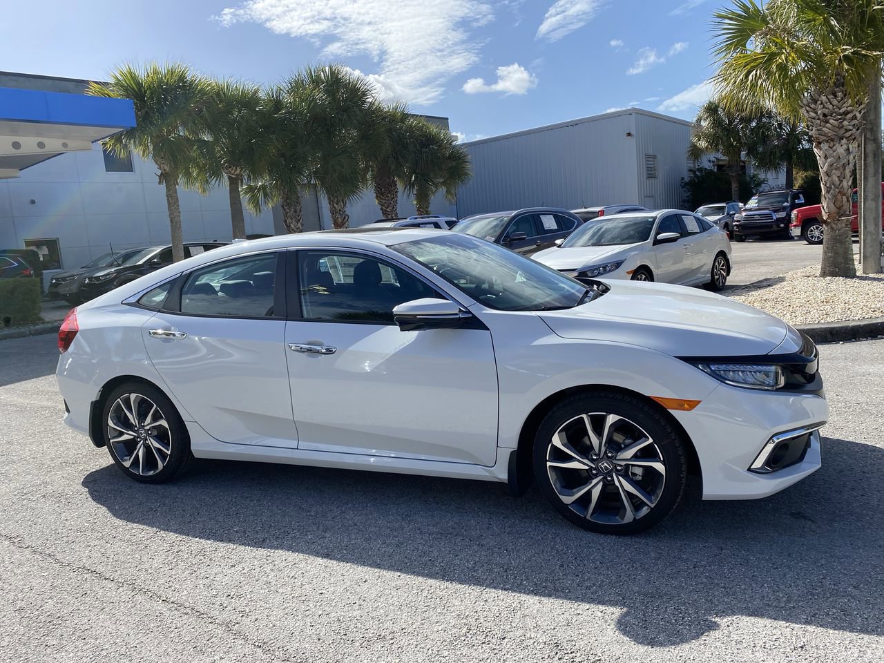 2021 Honda Civic Touring CVT's photo